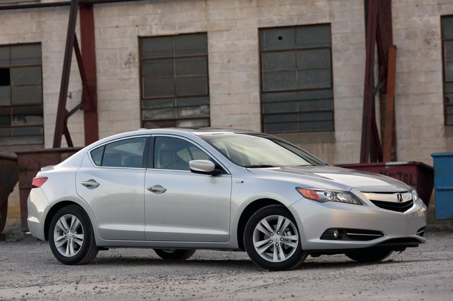  Acura ILX Hybrid (DE) 2012 года  (фото 32 из 60)